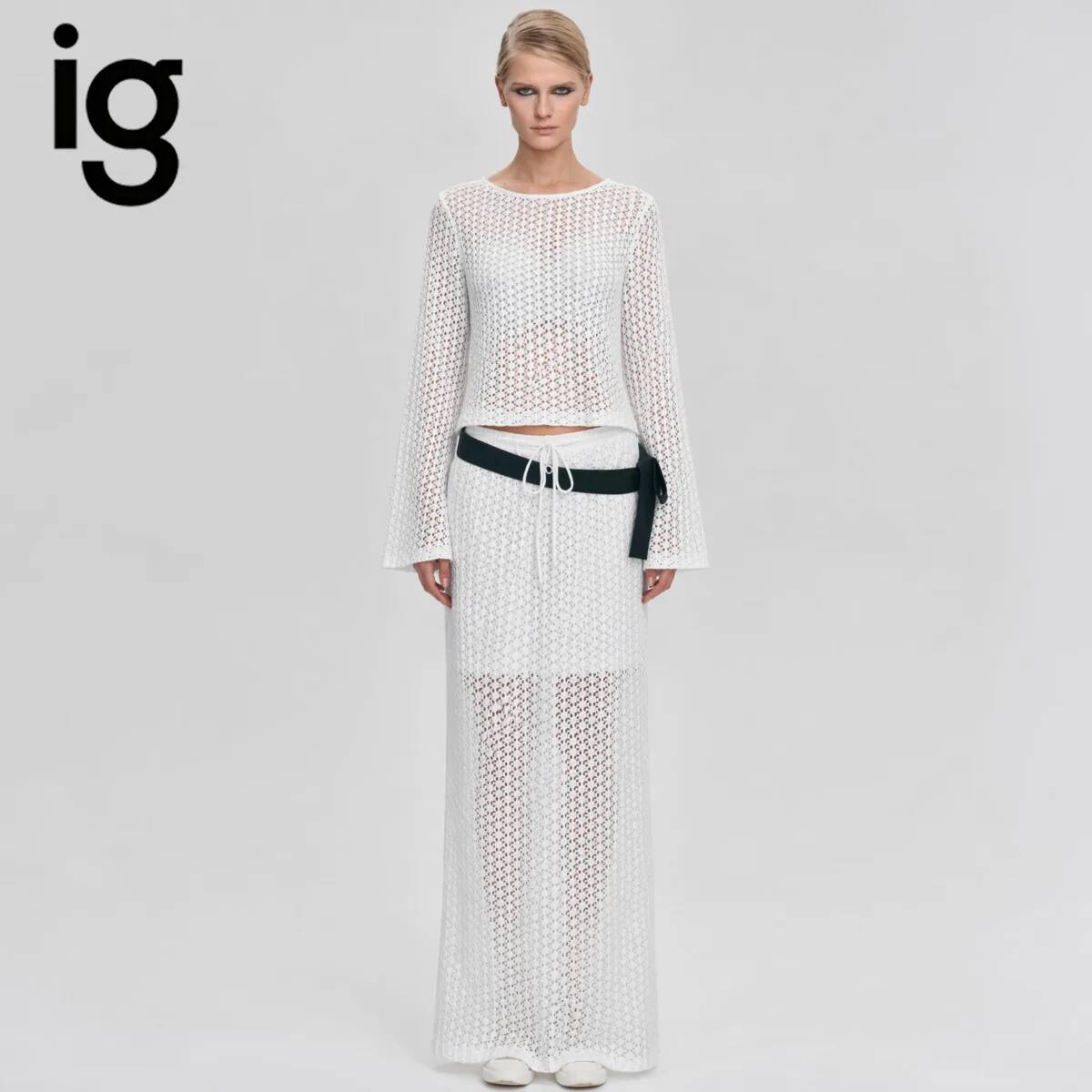 Crop Top Women - Set Rajutan Wanita IG 2026 Model