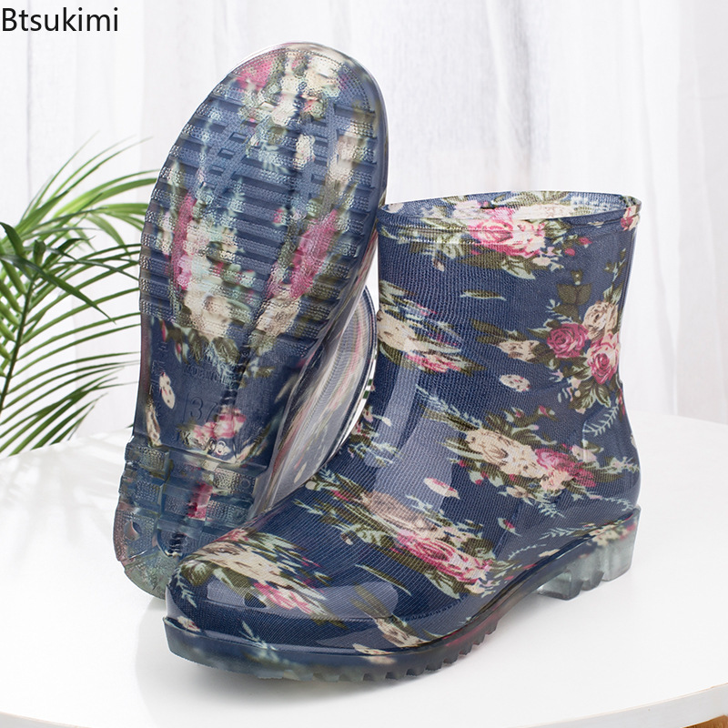 Women Fashion Online - Sepatu Bot Hujan Tahan Air Wanita