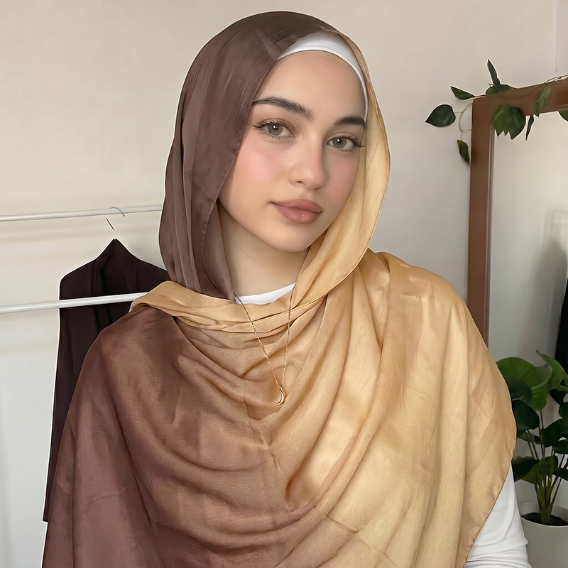 Women Fashion Wear - Hijab Muslim Ombre, Kerudung Lembut Nyaman,