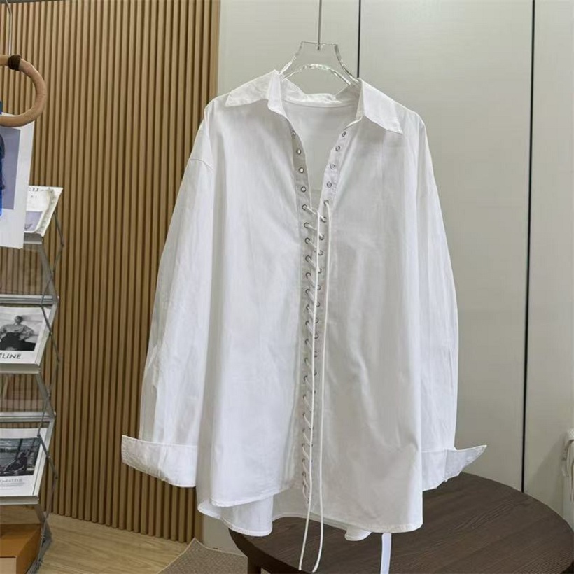 Blus Katun Hitam Putih Desain  - Women'S Fashion Trends 2026 Spring Summer ulasan dan harga