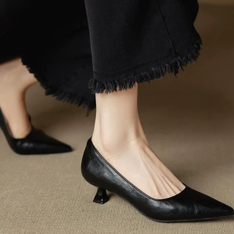 Sepatu Stiletto Sederhana Mode - Women Fashion Wear ulasan dan harga